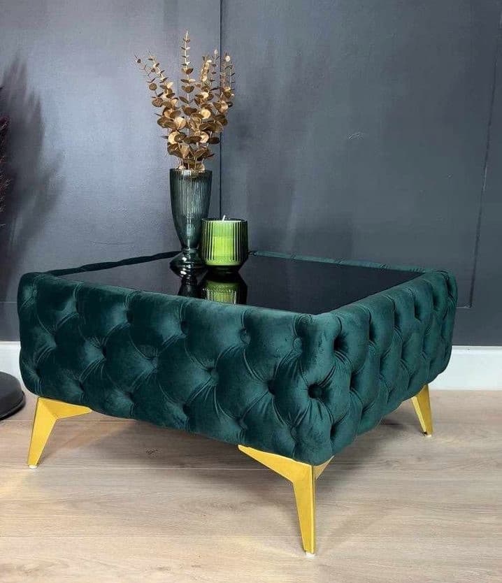 STOLIK KAWOWY TAPICEROWANY PIKOWANY SZYBA CAPRI 1 63x63x35