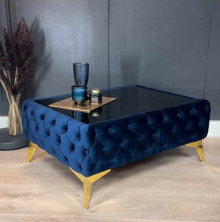 STOLIK KAWOWY TAPICEROWANY PIKOWANY SZYBA CAPRI 1 63x63x35